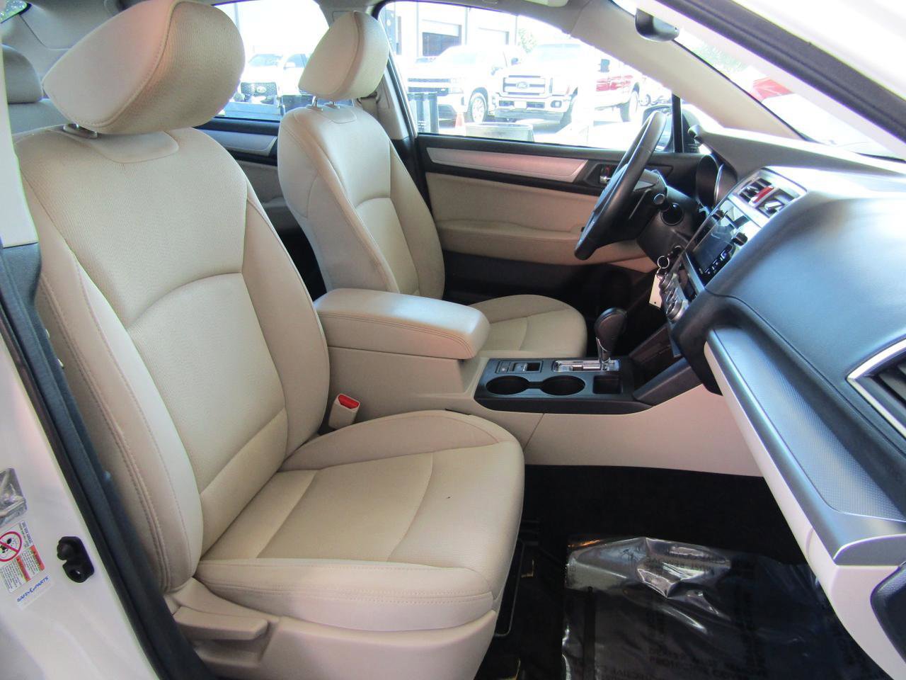 Used 2015 Subaru Legacy 2.5i Premium AWD/4WD image 11