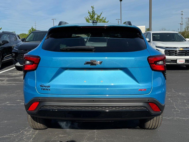 New 2026 Chevrolet Trax RS w/ Sunroof Package FWD image 28