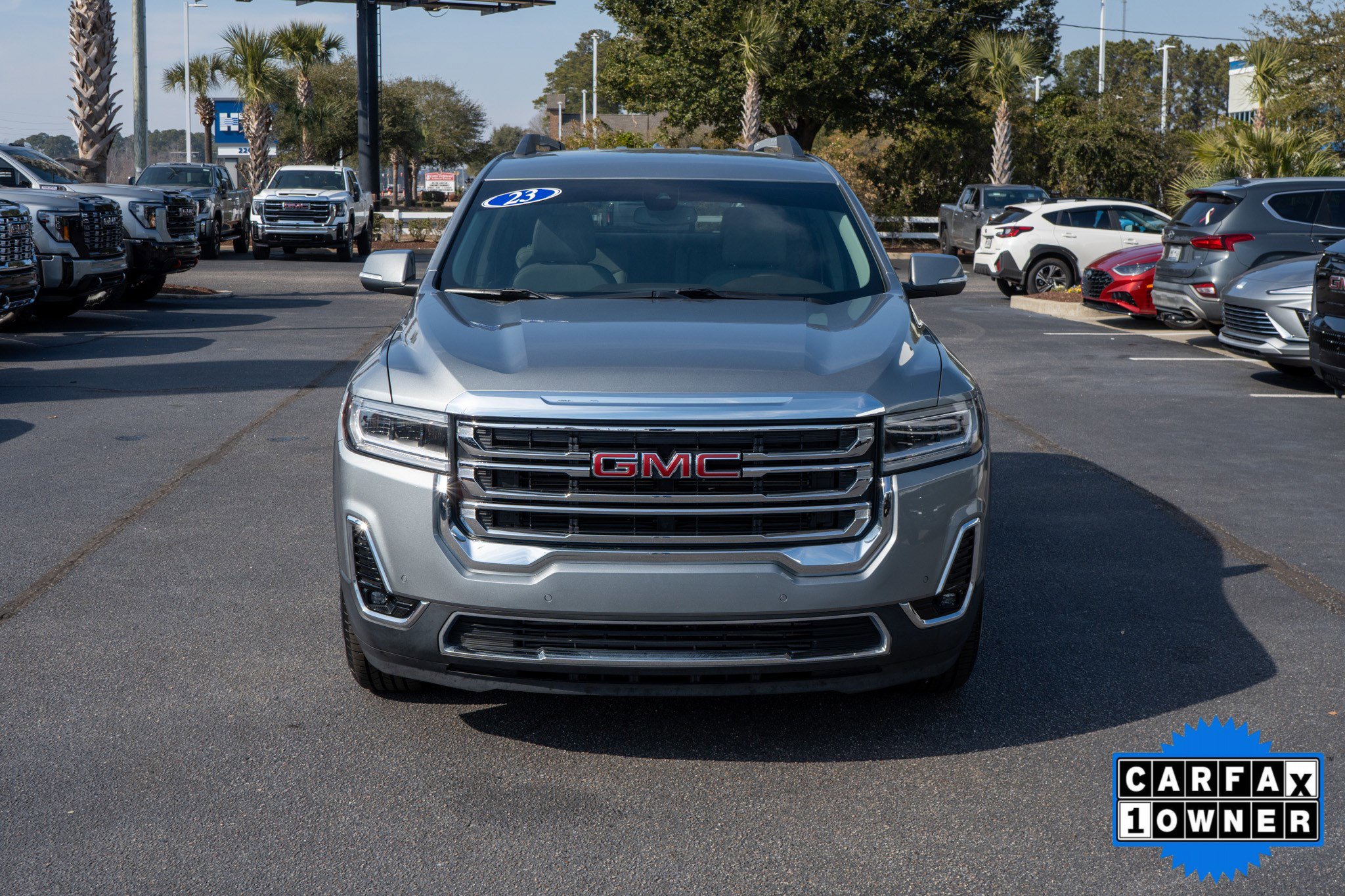 Used 2023 GMC Acadia SLT image 8