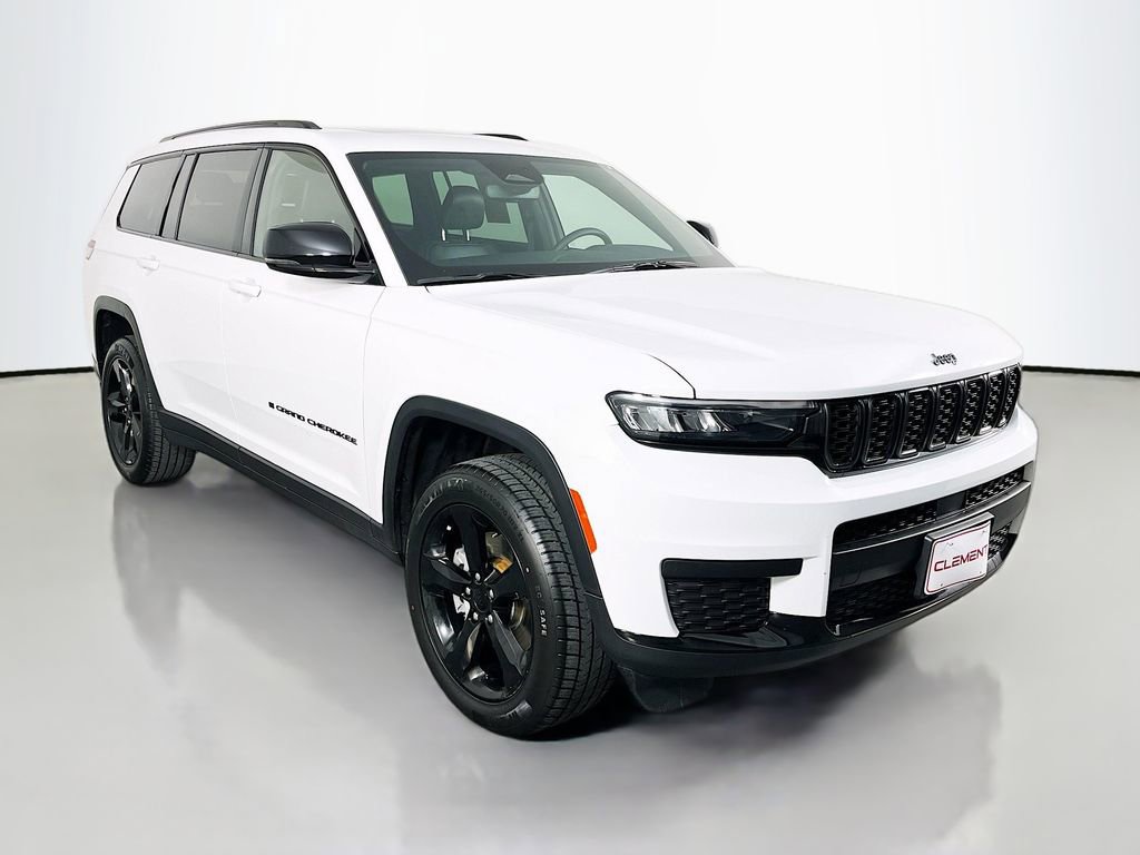 Used 2023 Jeep Grand Cherokee L Laredo AWD/4WD image 4