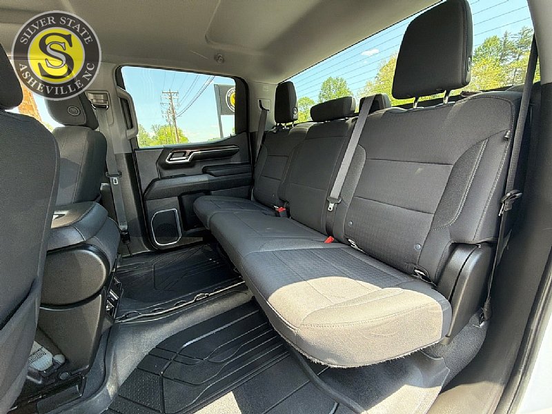 Used 2023 Chevrolet Silverado 1500 LT image 14