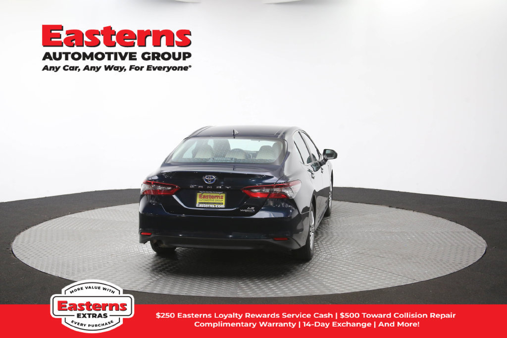Used 2021 Toyota Camry LE FWD image 38