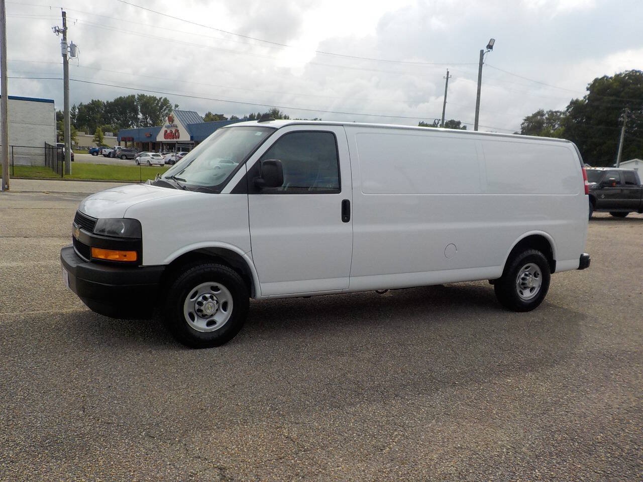 Used 2020 Chevrolet Express 2500 Extended w/ Enhanced Convenience Package