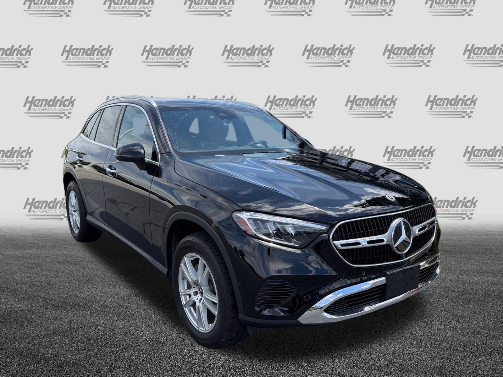 Certified 2023 Mercedes-Benz GLC 300 4MATIC w/ Exclusive Trim Package image 5