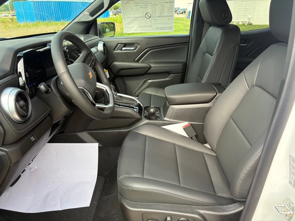 New 2026 Chevrolet Colorado LT w/ LT Convenience Package AWD/4WD image 15