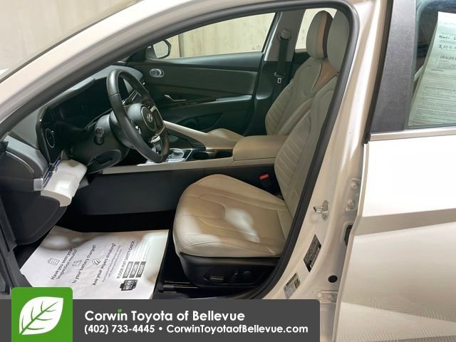 Used 2024 Hyundai Elantra Limited image 9