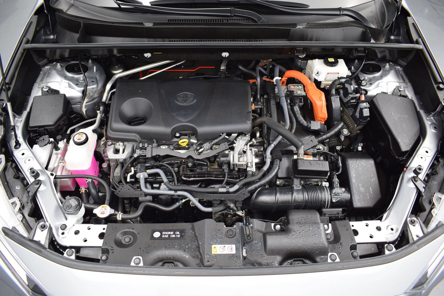 Used 2021 Toyota RAV4 XLE Premium AWD/4WD image 9