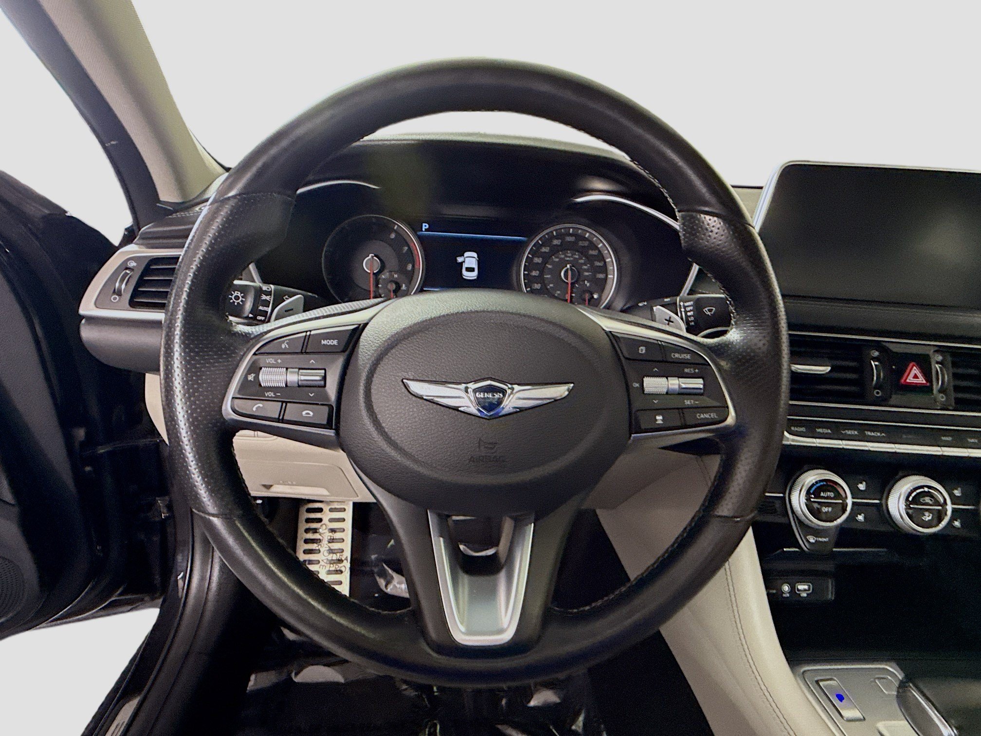 Used 2019 Genesis G70 3.3T Advanced AWD/4WD image 13