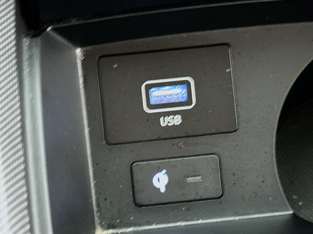 Used 2023 Hyundai Santa Fe SEL FWD image 32