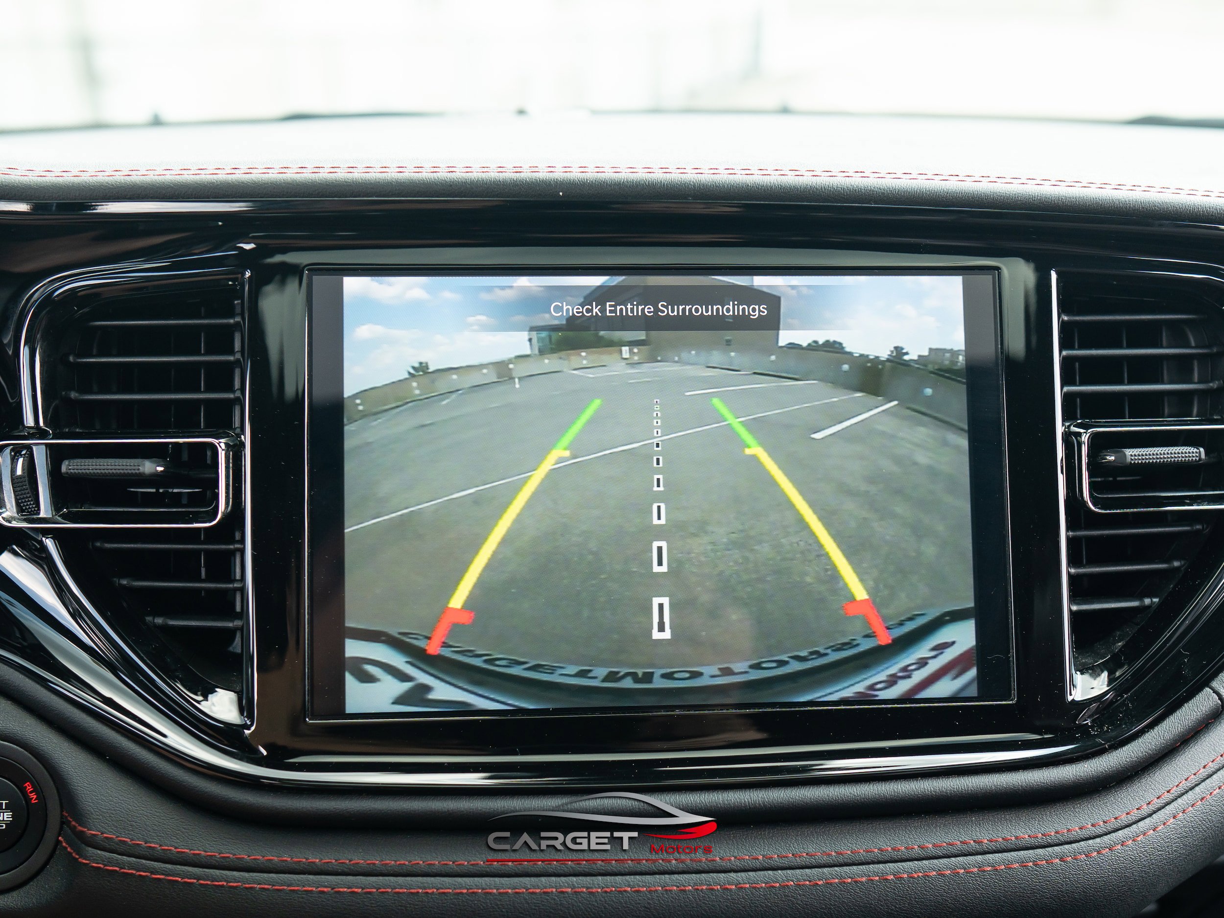 Used 2023 Dodge Durango R/T RWD image 32