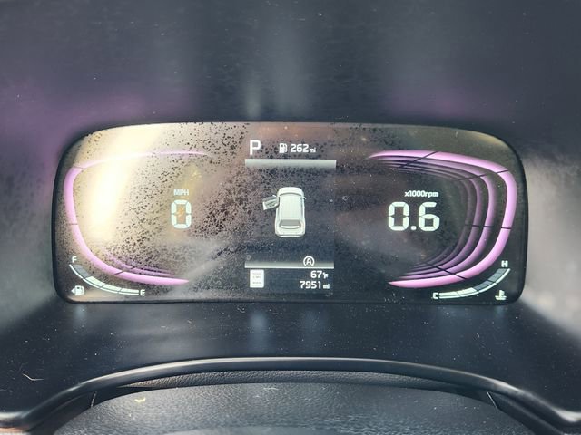 Used 2025 Kia Soul LX w/ LX Technology Package FWD image 15