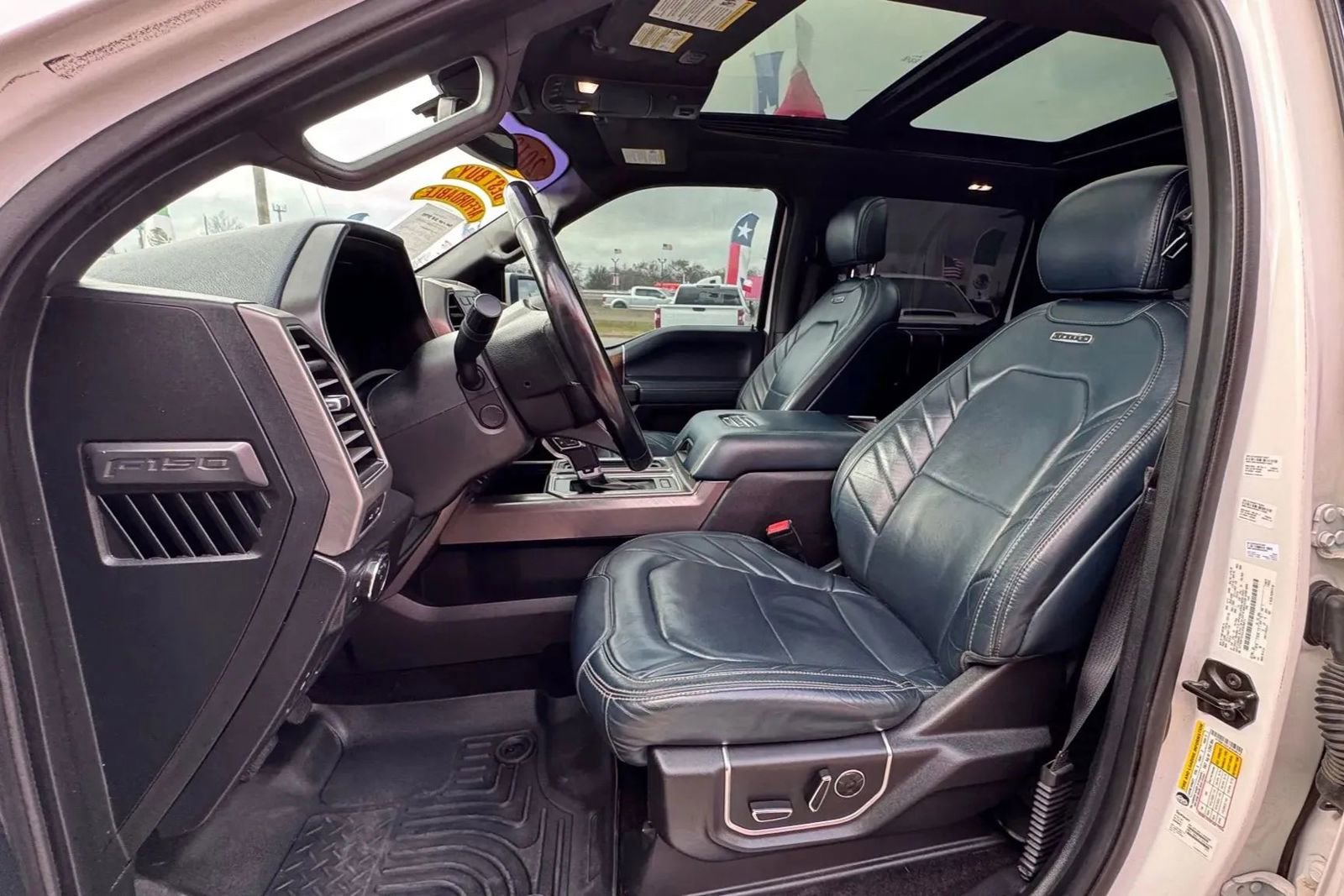 Used 2018 Ford F150 Limited w/ Trailer Tow Package image 10