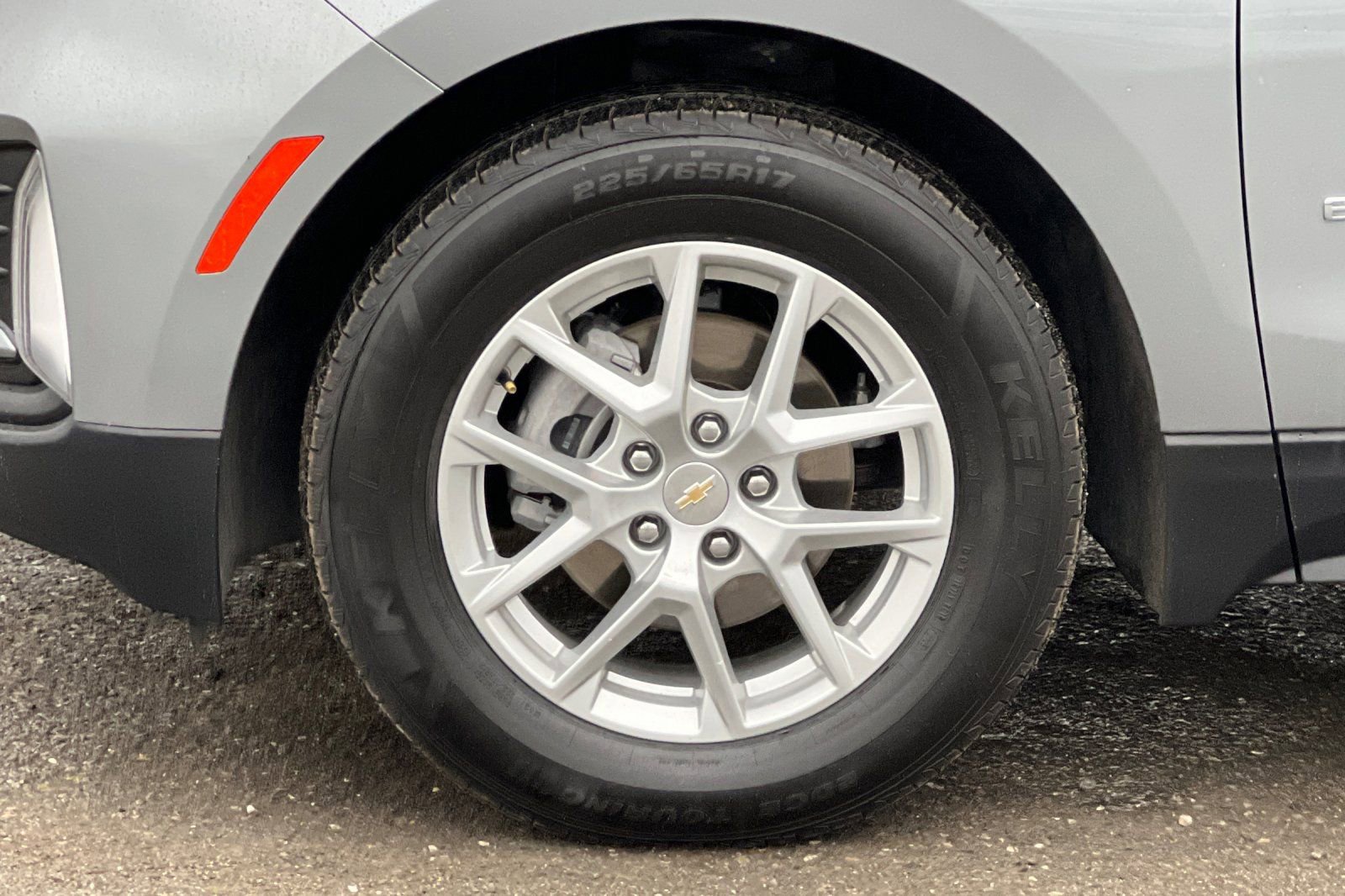 Used 2023 Chevrolet Equinox LT image 26