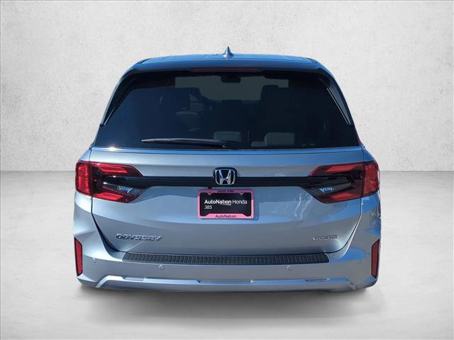New 2026 Honda Odyssey Touring image 7