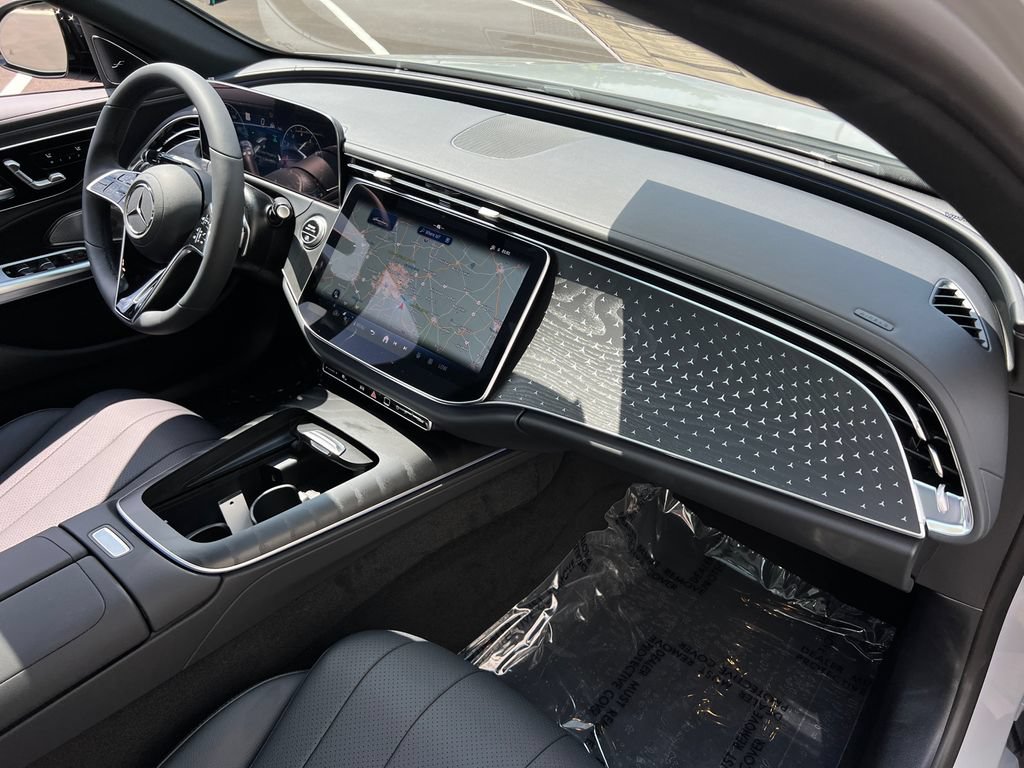 New 2026 Mercedes-Benz E 350 4MATIC Sedan image 26