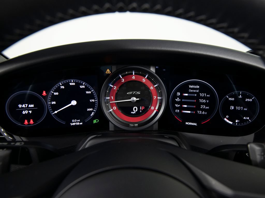 Certified 2022 Porsche 911 Carrera GTS RWD image 24