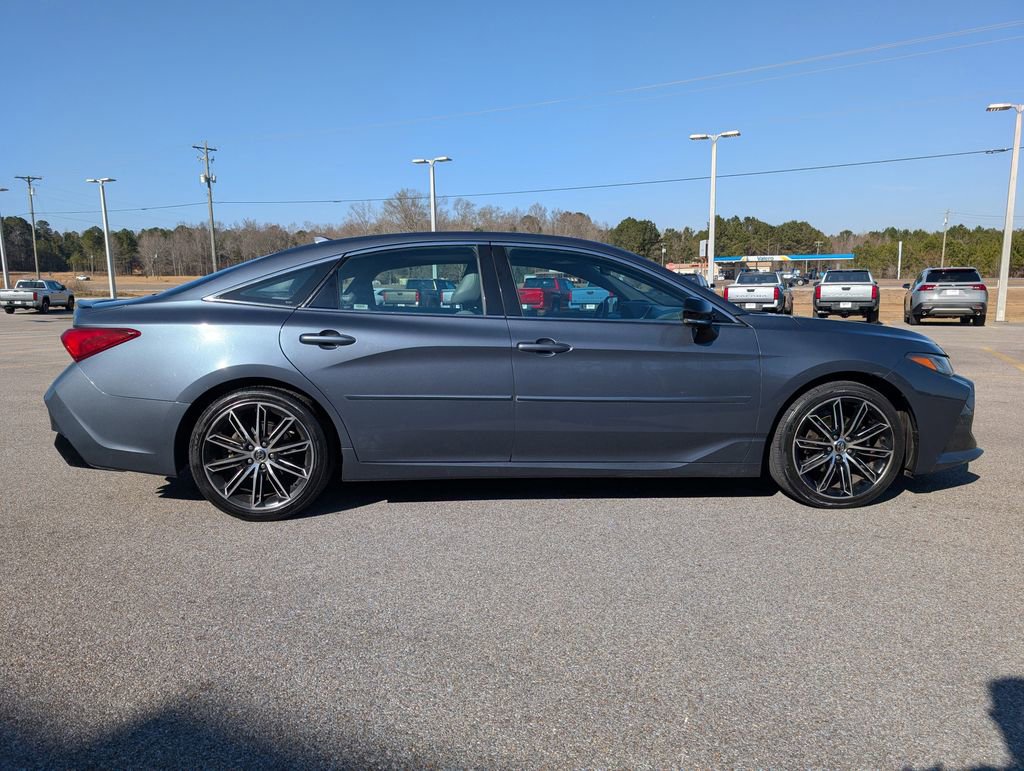 Used 2019 Toyota Avalon Touring w/ Advanced Safety Package image 6