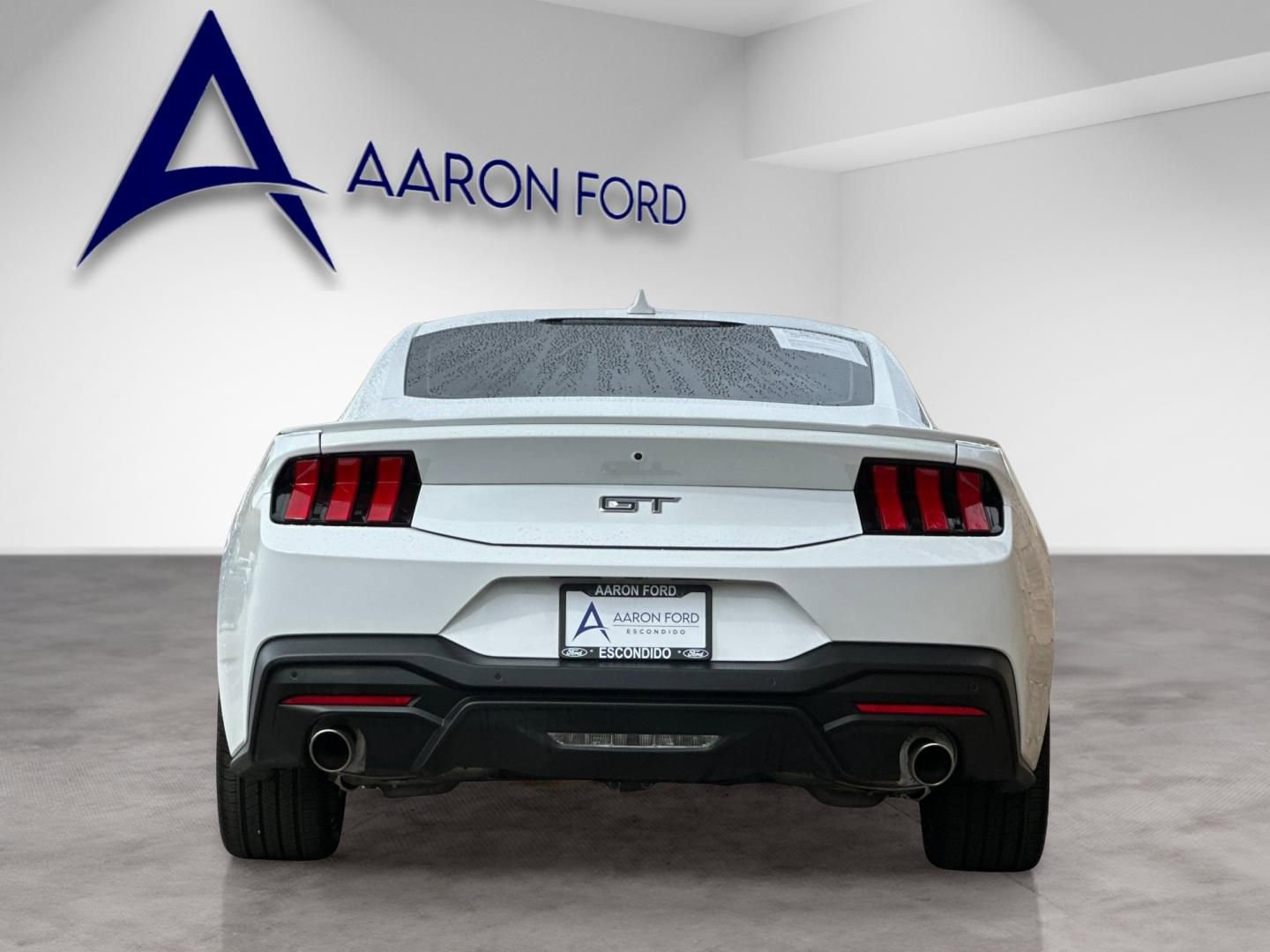 Used 2024 Ford Mustang GT Premium image 5