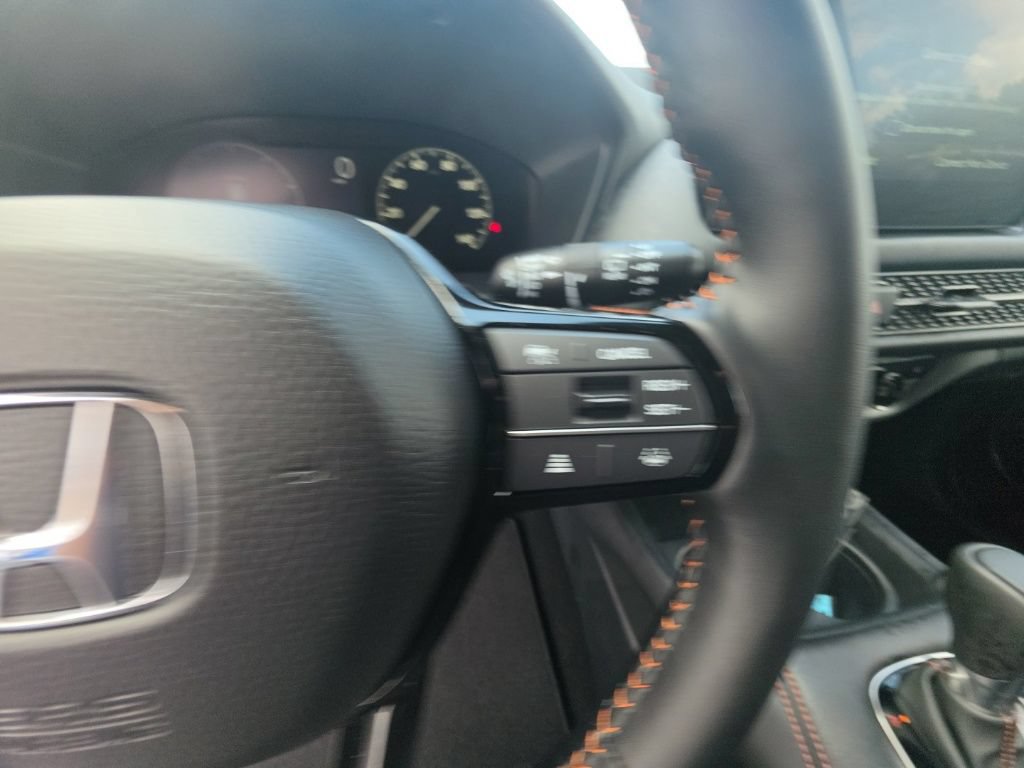 Certified 2026 Honda HR-V Sport image 18