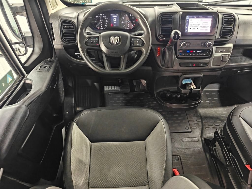 Used 2024 RAM ProMaster 2500 w/ Convenience Group FWD image 4