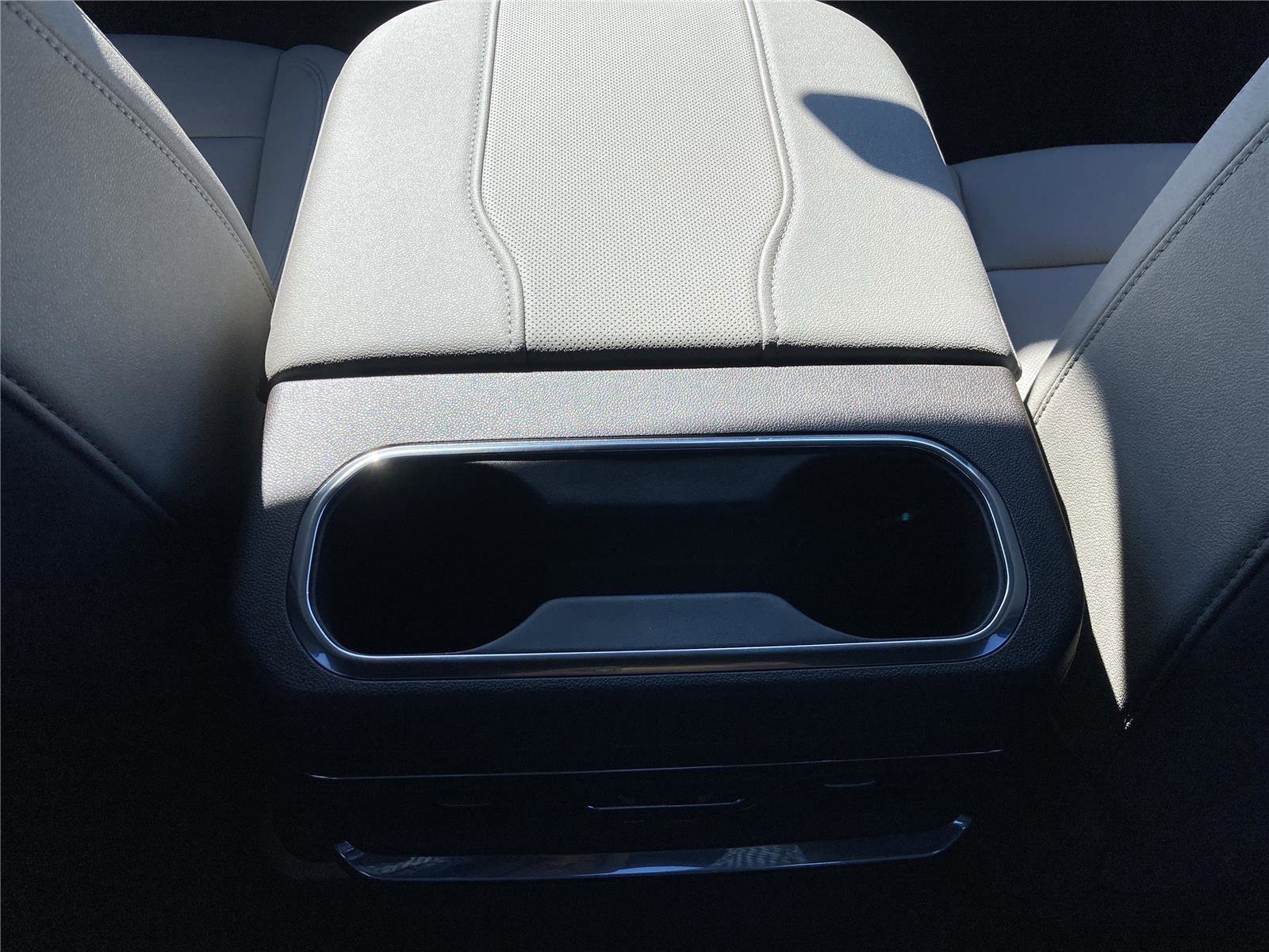 New 2026 GMC Sierra 1500 SLT w/ SLT Premium Plus Package image 12