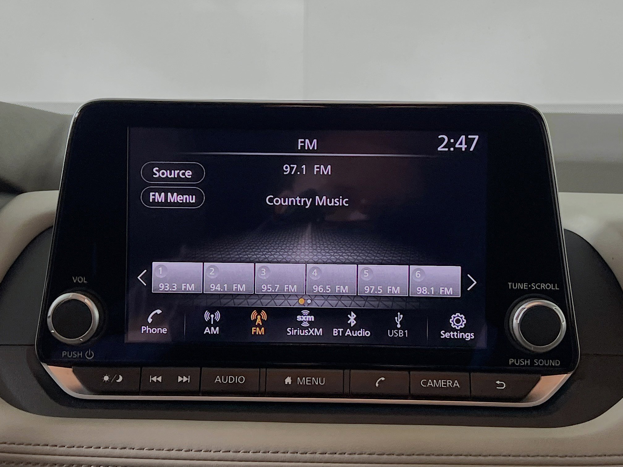 Used 2023 Nissan Rogue SV image 27