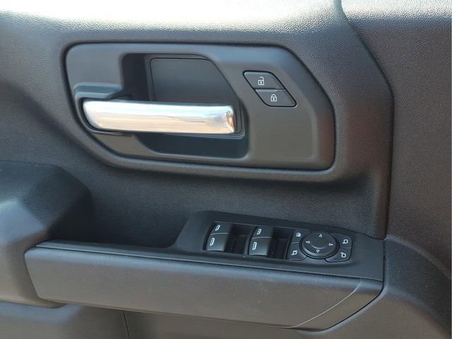 Used 2025 Chevrolet Silverado 2500 Custom w/ Custom Value Package AWD/4WD image 18