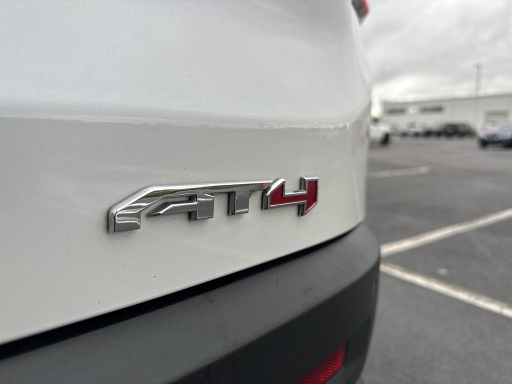 Used 2023 GMC Acadia AT4 w/ Technology Package image 43