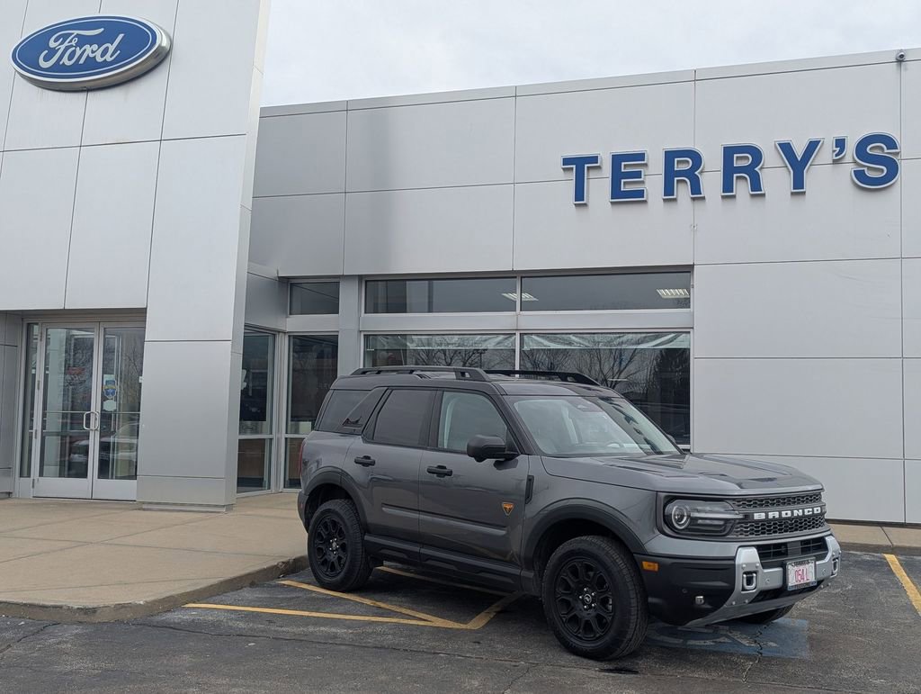 Used 2025 Ford Bronco Sport Badlands AWD/4WD image 1