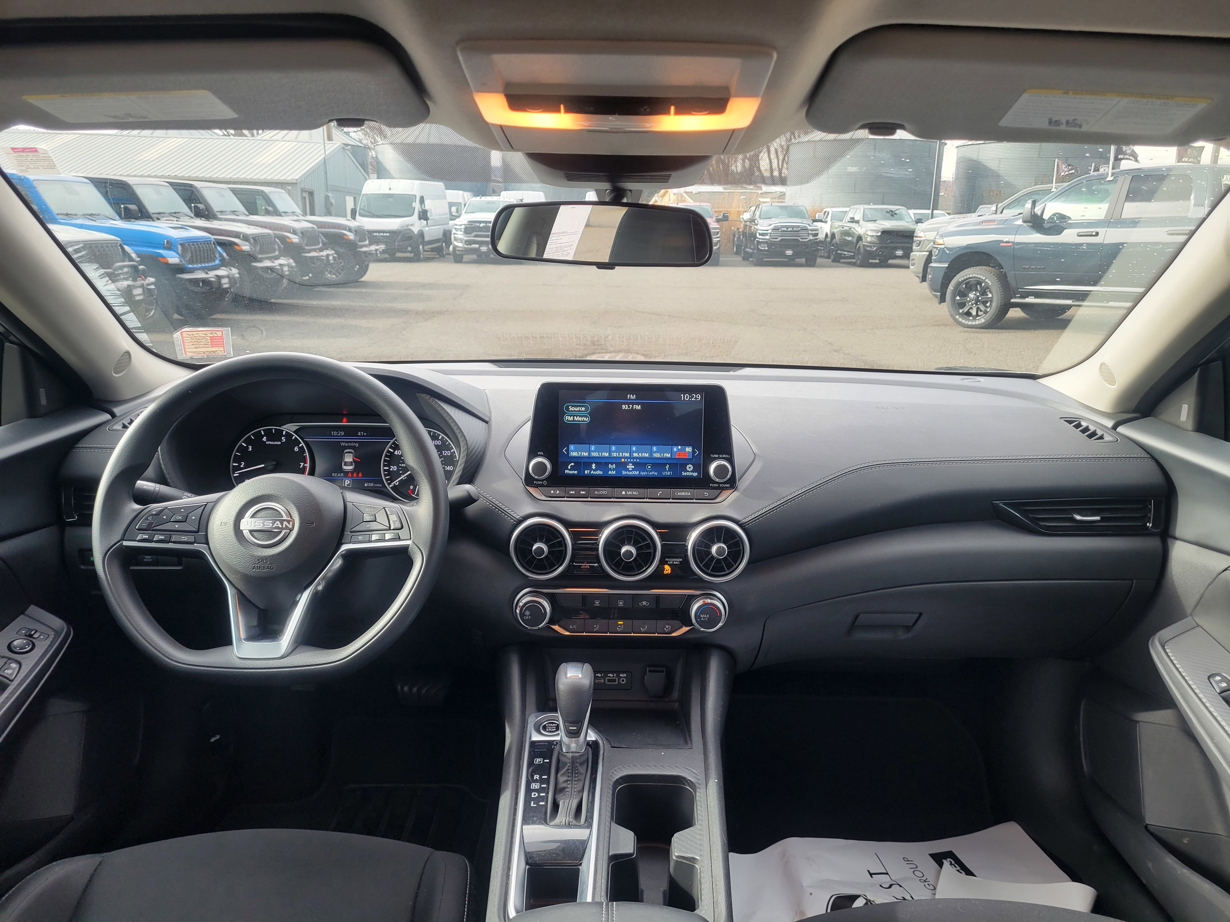 Used 2024 Nissan Sentra SV image 17