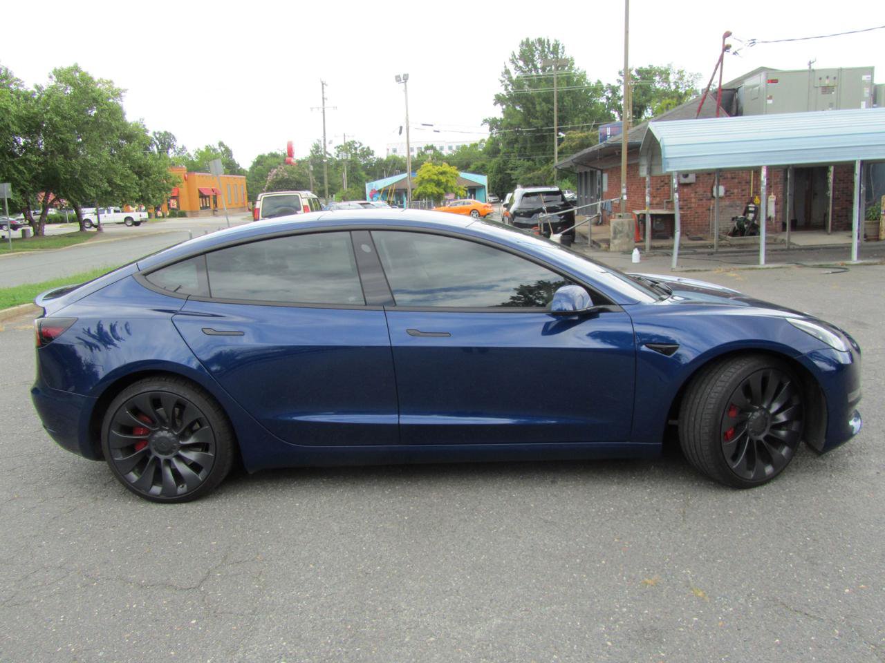 Used 2022 Tesla Model 3 Performance AWD/4WD image 11
