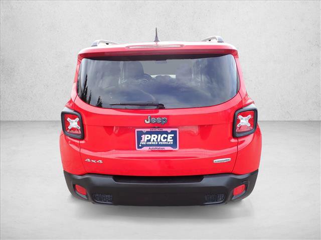 Used 2015 Jeep Renegade Latitude w/ Popular Equipment Group AWD/4WD video 3