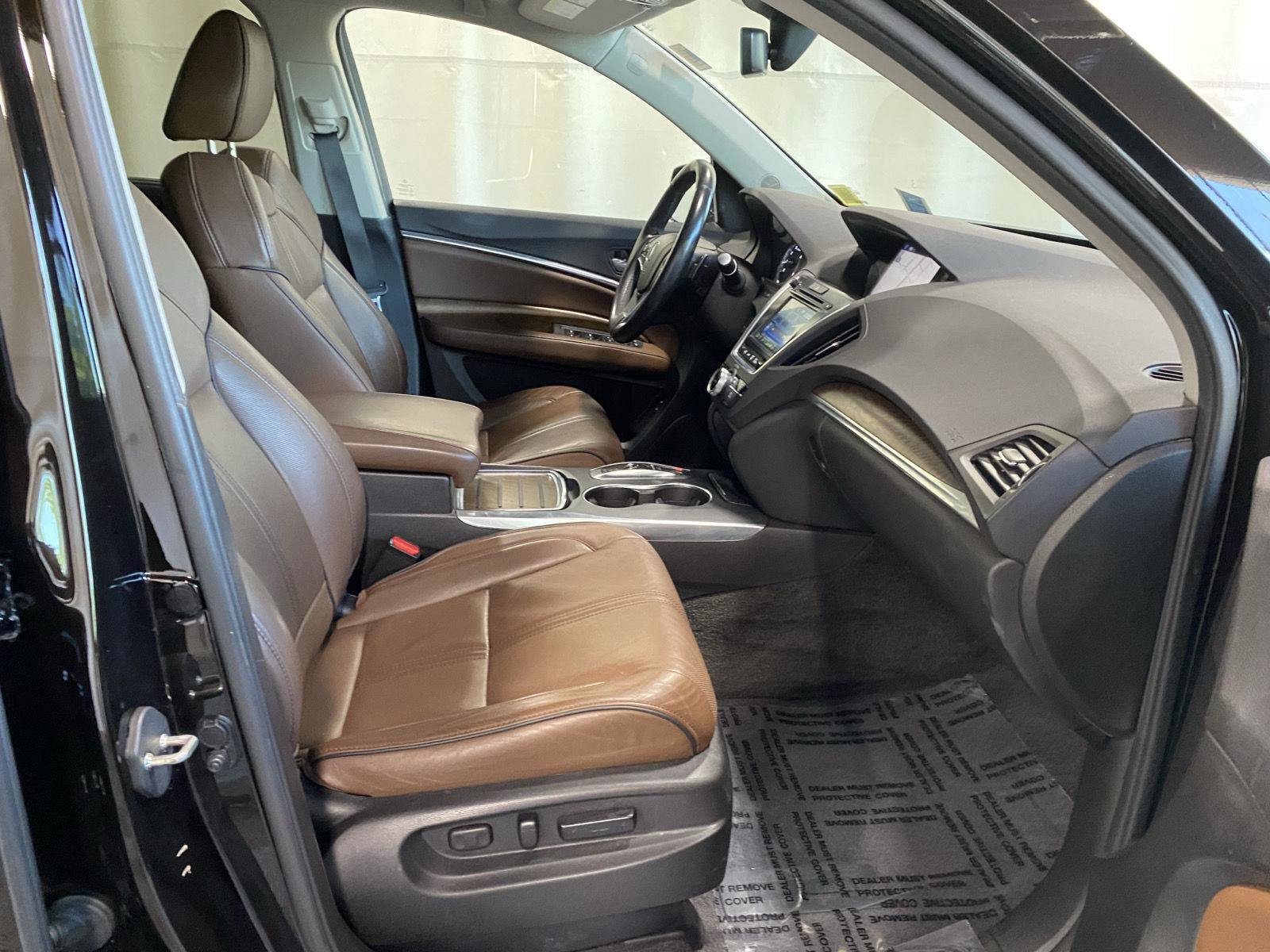Used 2017 Acura MDX FWD w/ Advance Package image 17