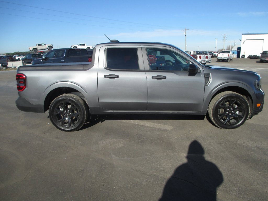 Used 2025 Ford Maverick XLT w/ Equipment Group 301A image 4