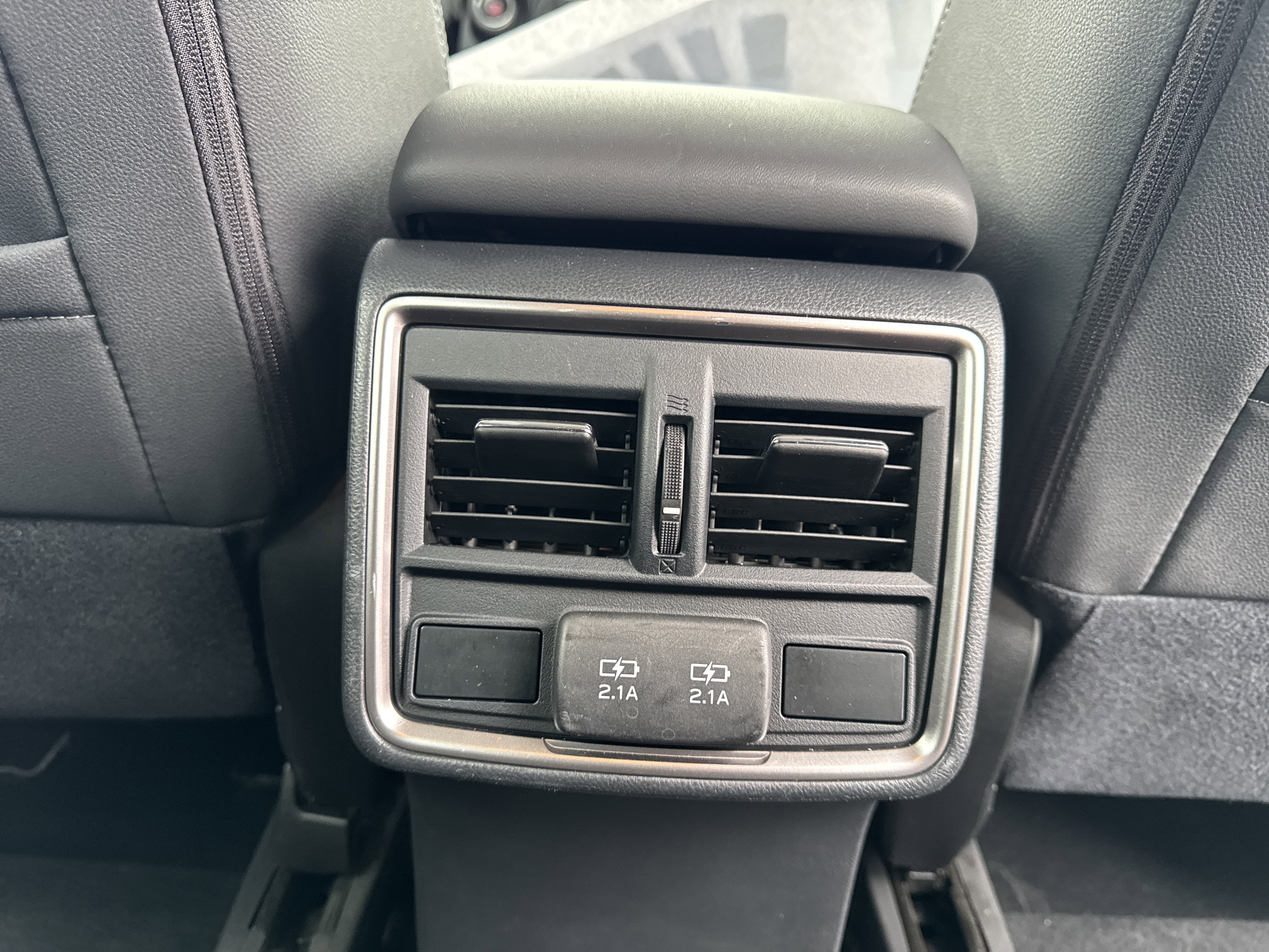 Used 2020 Subaru Forester Premium image 23