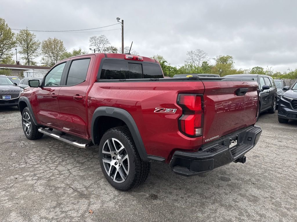Used 2024 Chevrolet Colorado Z71 w/ Z71 Convenience Package 2 AWD/4WD image 25