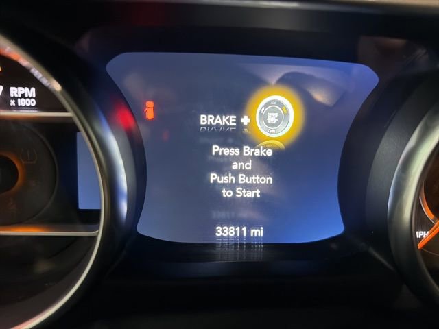 Used 2022 Jeep Wrangler Unlimited Sahara w/ Cold Weather Group image 10