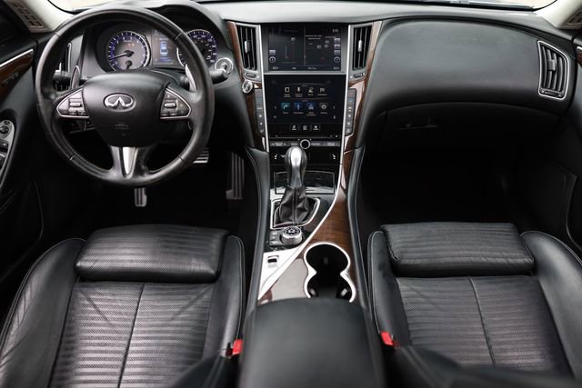 Used 2015 INFINITI Q50 w/ Technology Package image 2