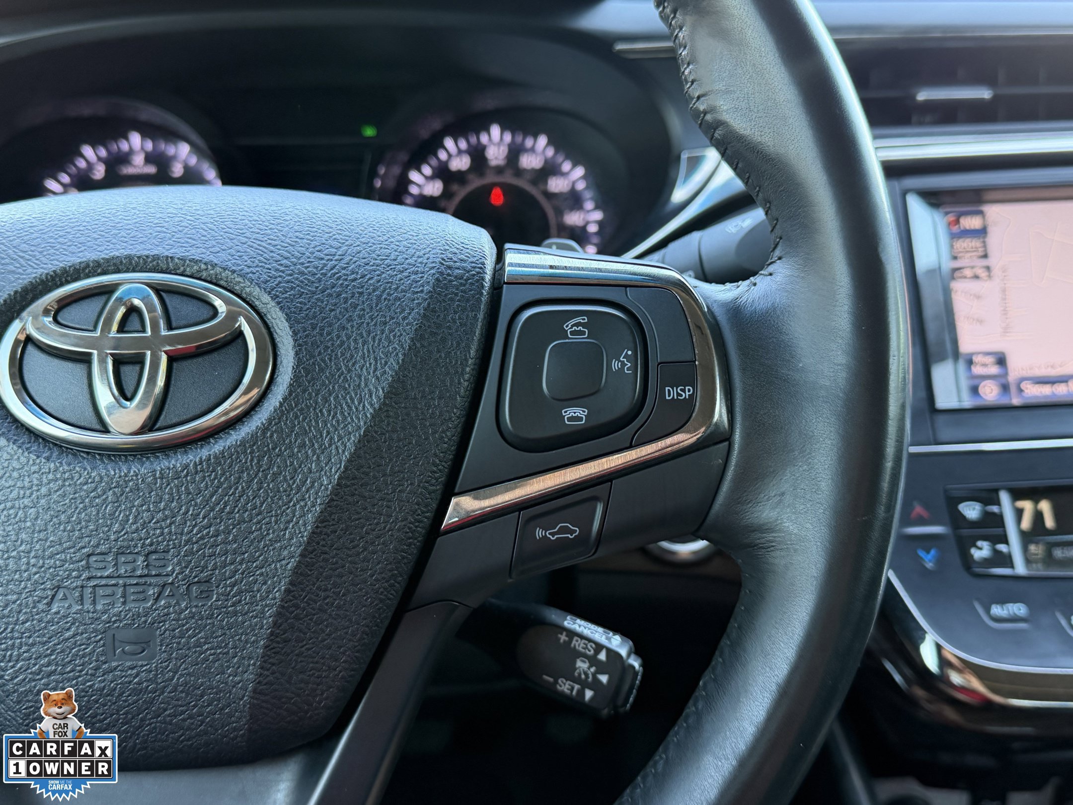 Used 2014 Toyota Avalon Limited w/ Technology Package FWD image 18