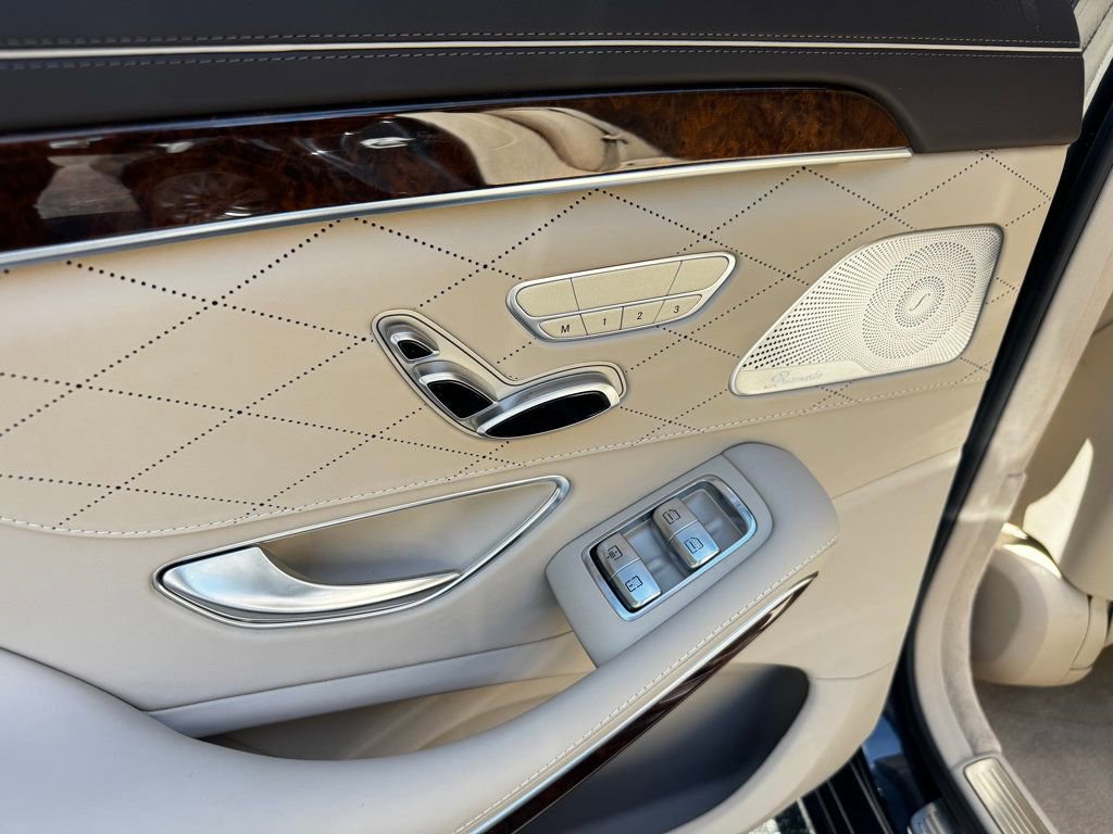 Used 2014 Mercedes-Benz S 550 Sedan image 16