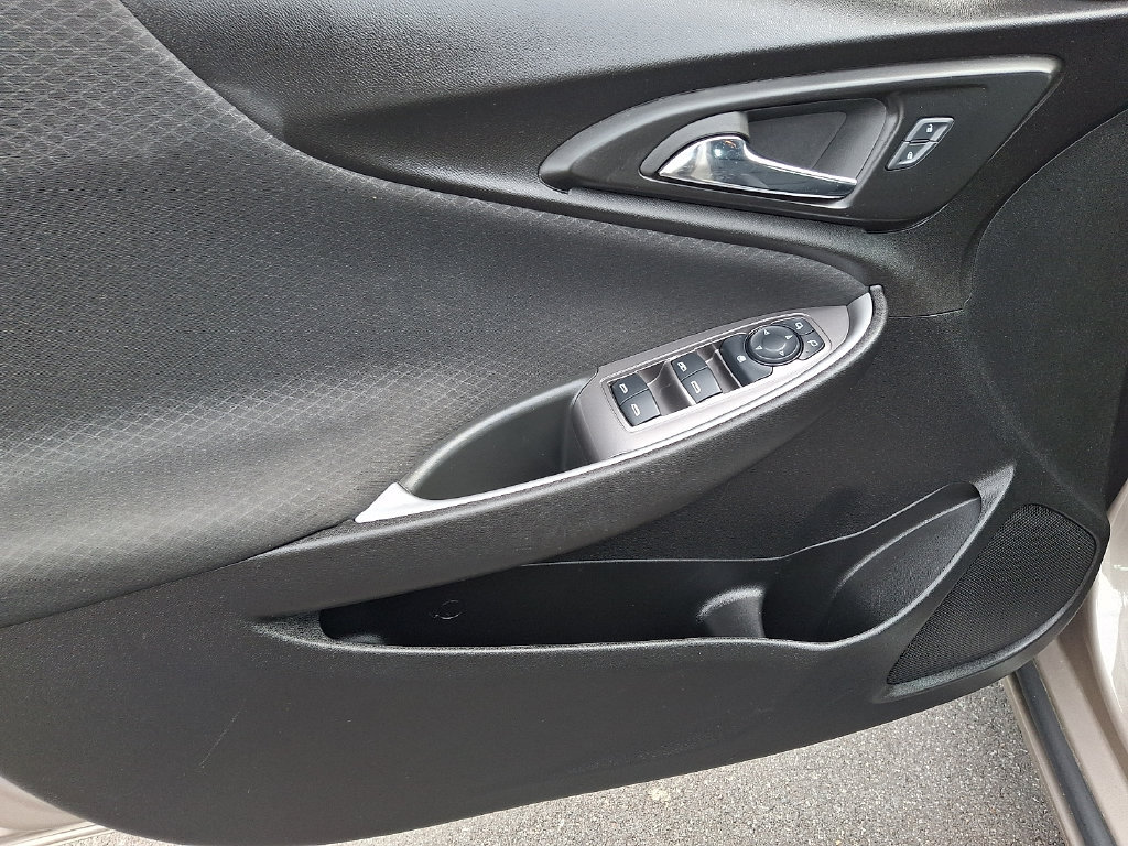 Used 2024 Chevrolet Malibu LT FWD image 14