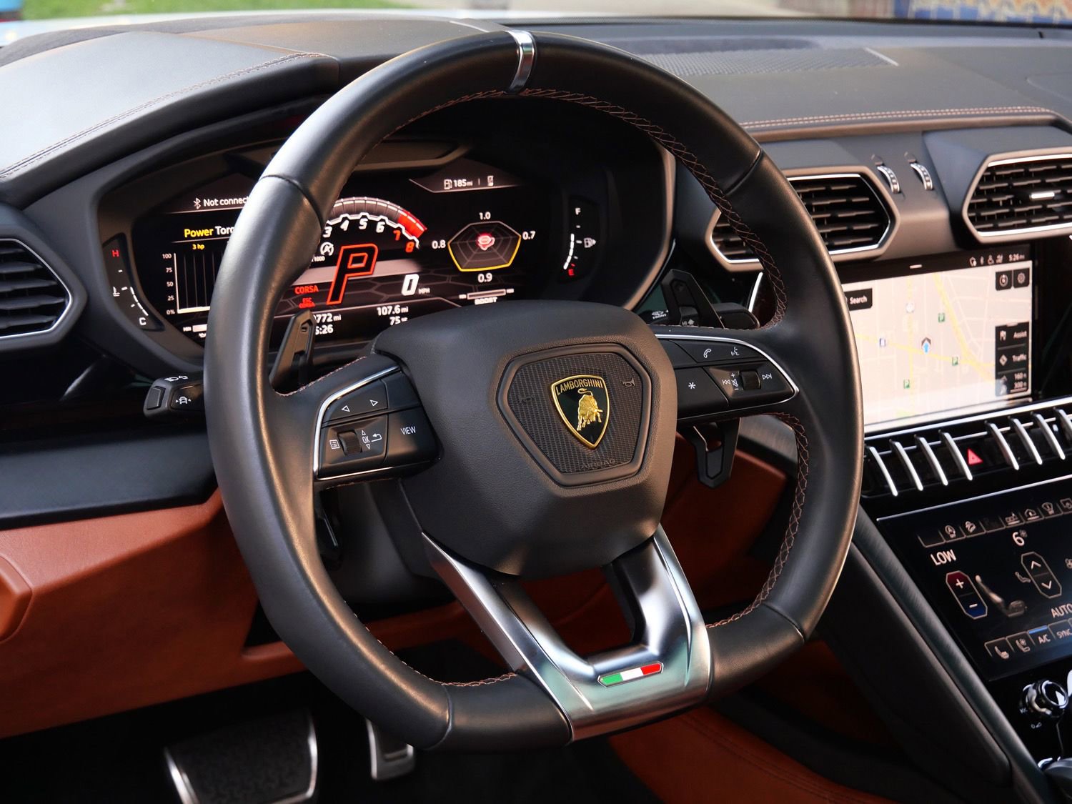 Used 2021 Lamborghini Urus image 13