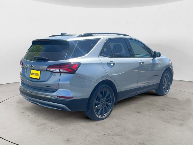 Used 2023 Chevrolet Equinox RS w/ RS Leather Package AWD/4WD image 5