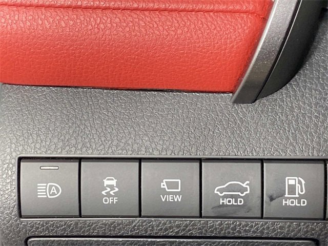 Used 2020 Toyota Camry XSE image 20