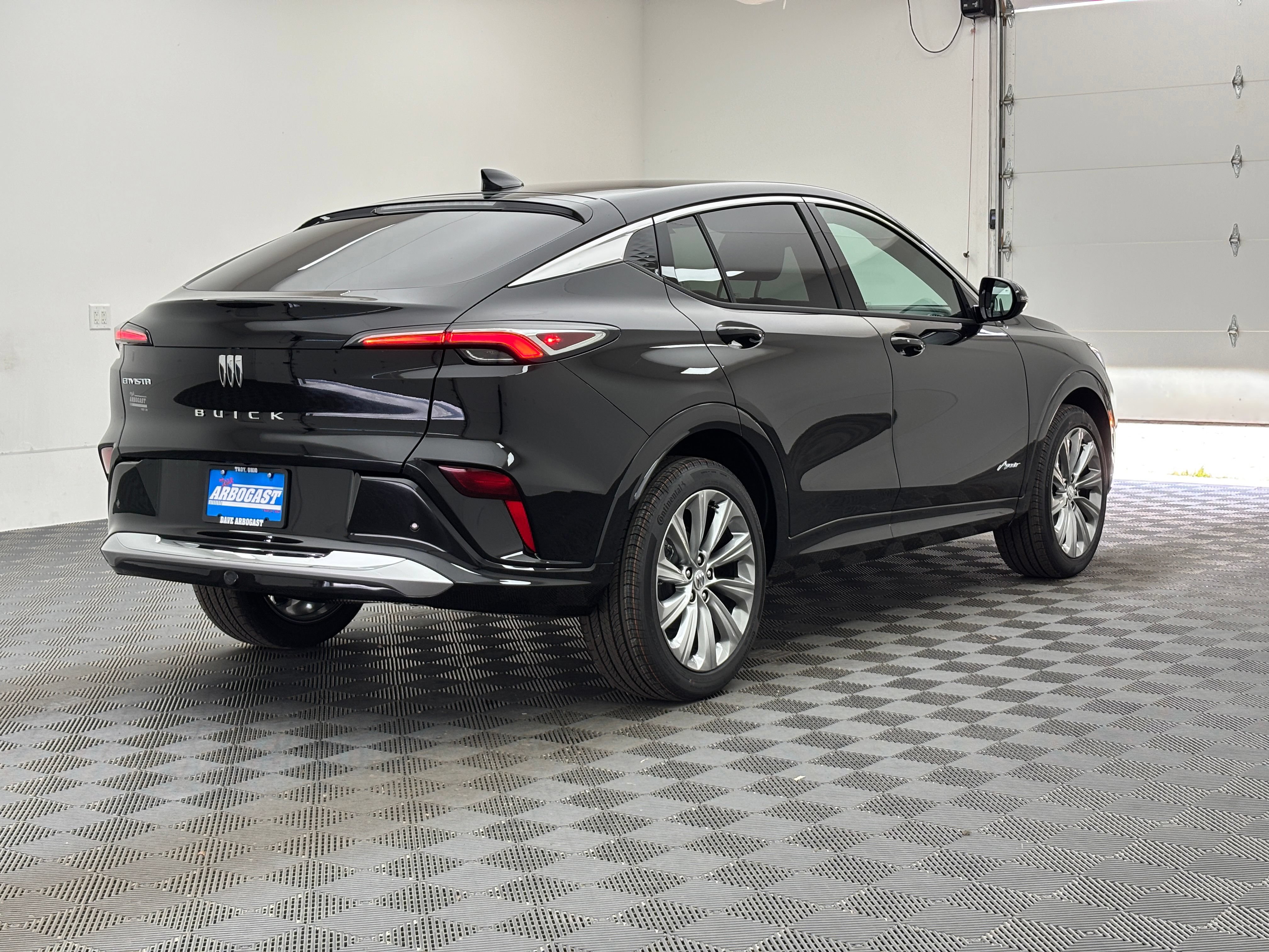 New 2026 Buick Envista Avenir FWD image 8