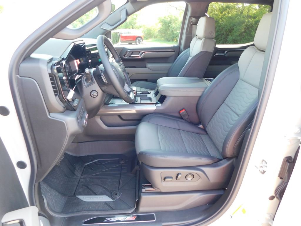New 2026 Chevrolet Silverado 1500 ZR2 AWD/4WD image 17