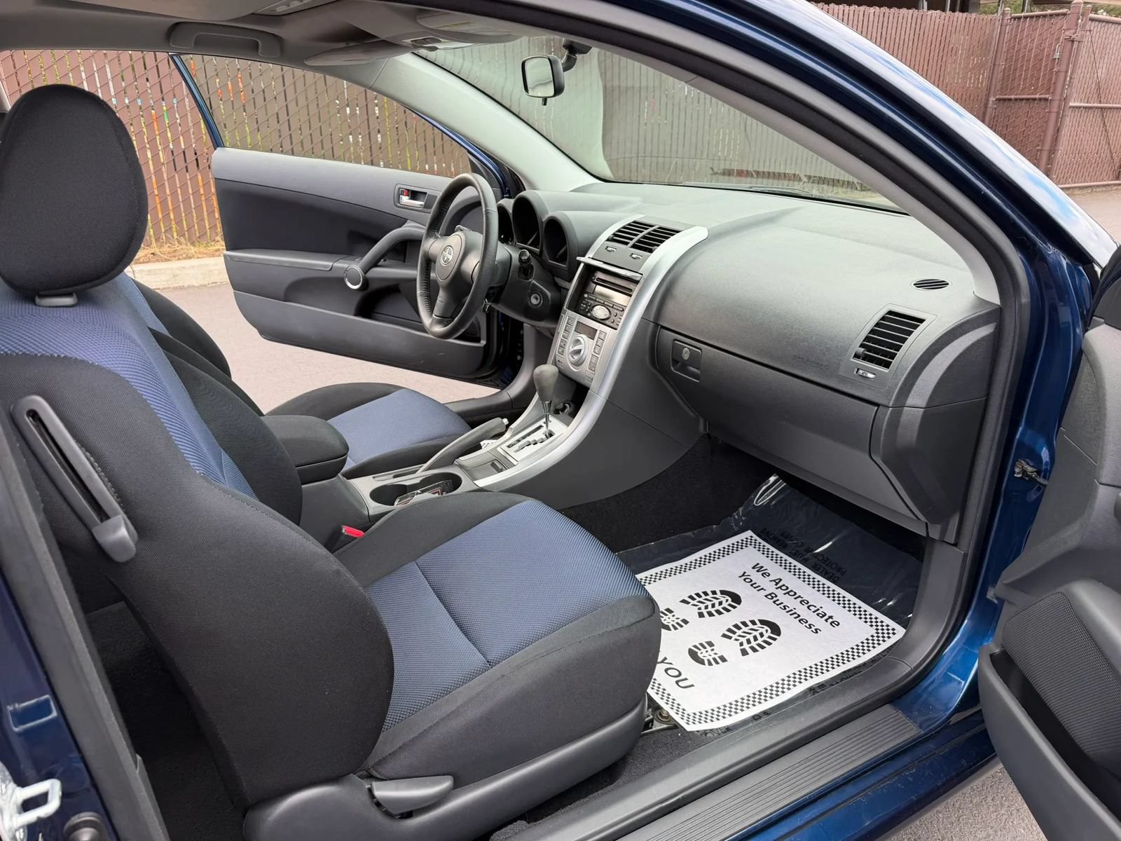 Used 2005 Scion tC FWD image 13