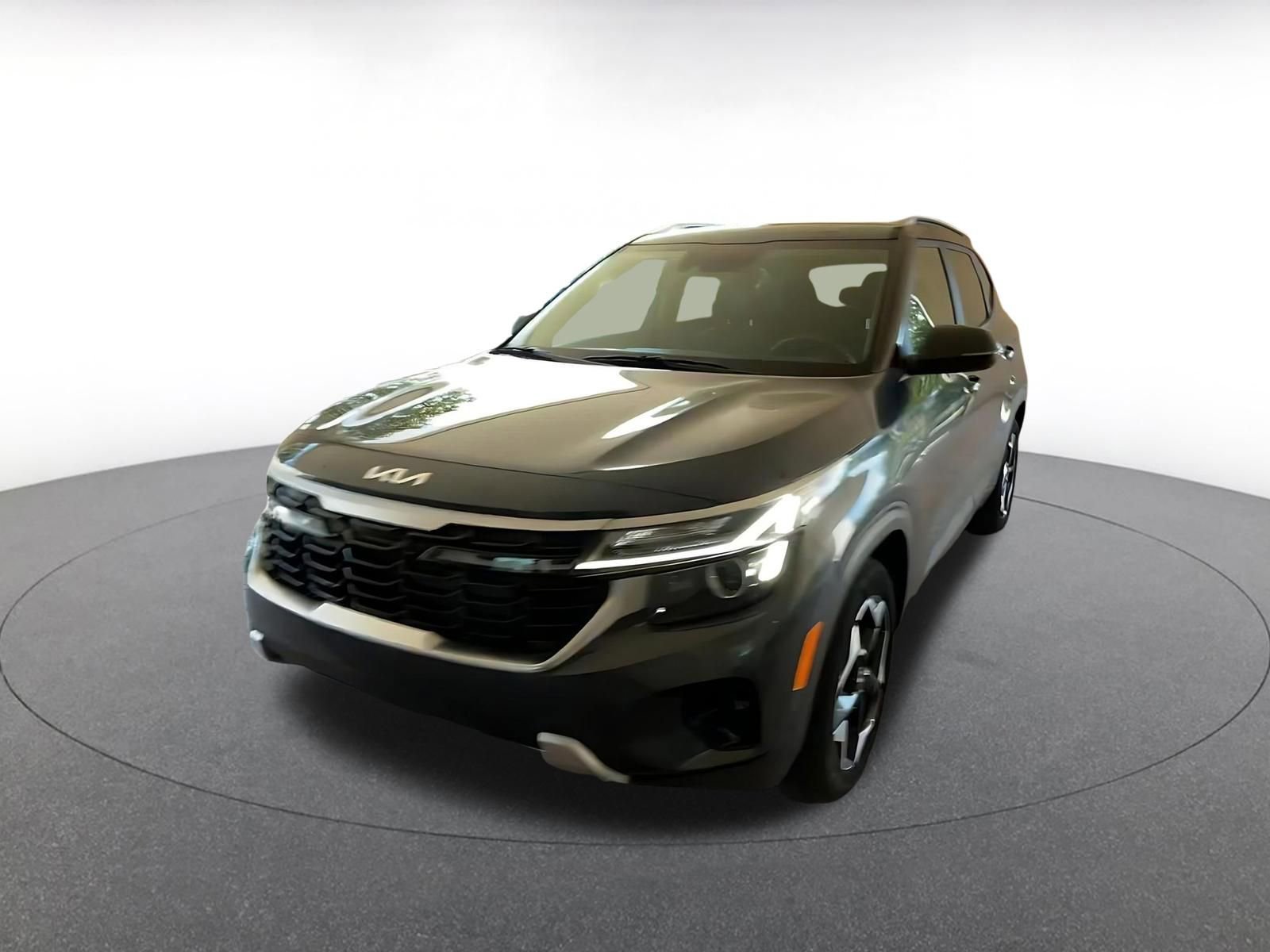 Used 2025 Kia Seltos S FWD image 7