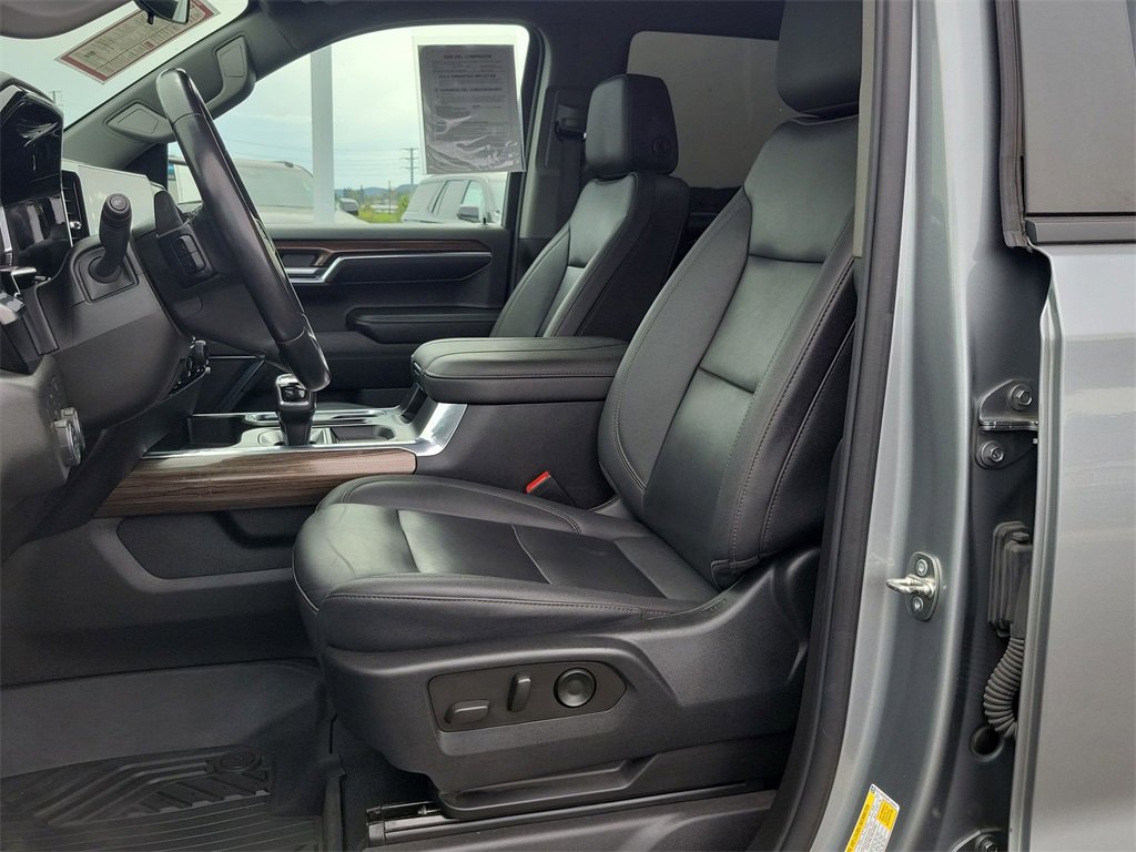 Used 2023 Chevrolet Silverado 1500 RST image 18