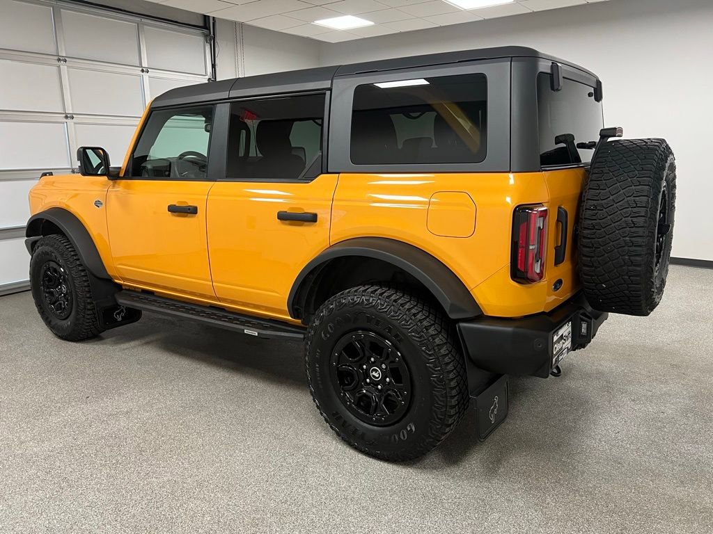 Used 2022 Ford Bronco Wildtrak image 9